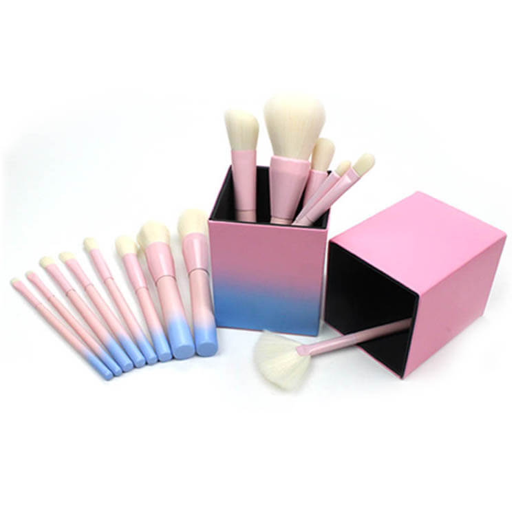 Pinky Sky Makeup Brush Set - 14 Pcs